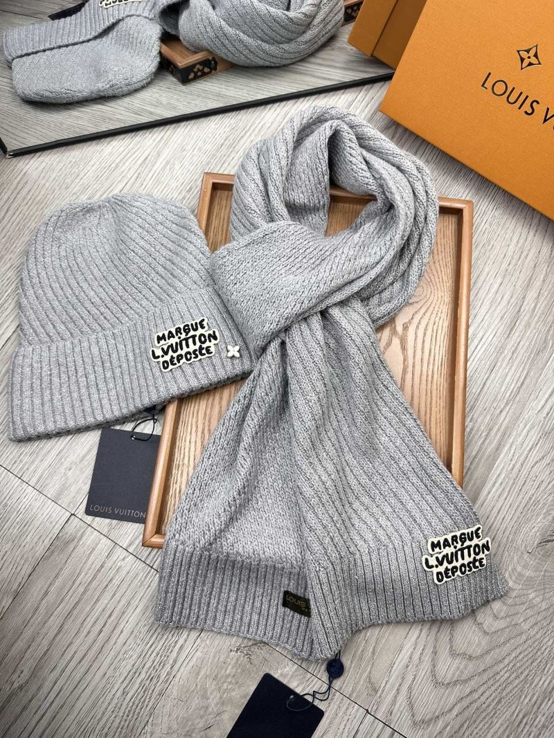 Louis Vuitton Caps Scarfs